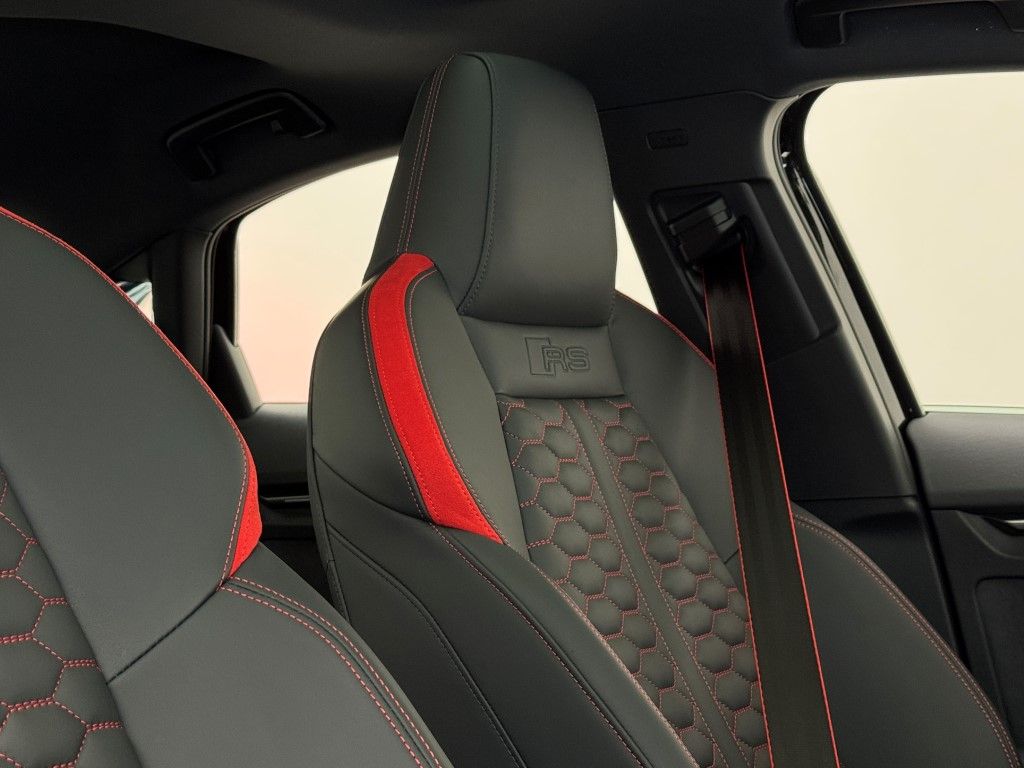 2025 Audi RS 3  23