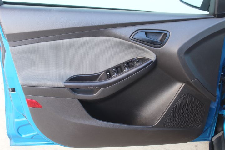 Used Car 2012 Ford Focus  Se For Sale Under $10,000 In Georgetown, Texas