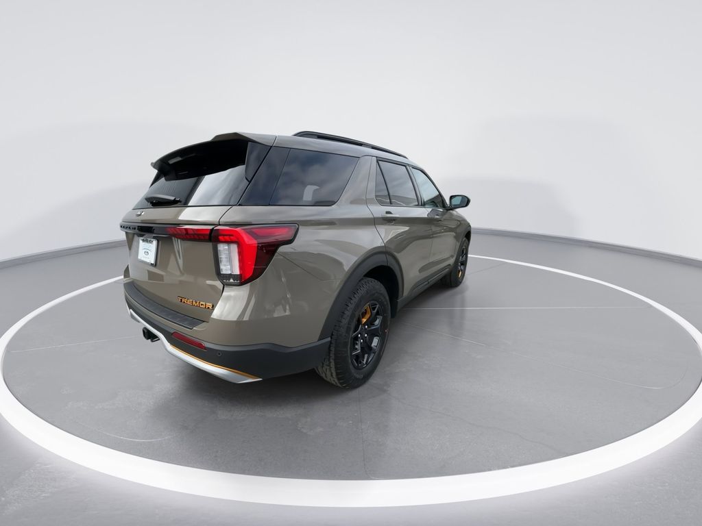 New 2026 Gray Ford Tremor image 8