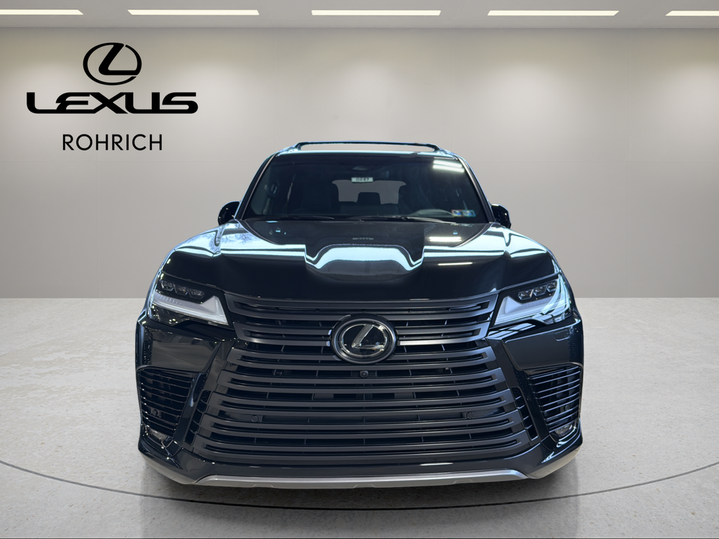 2026 Lexus LX Luxury's photo