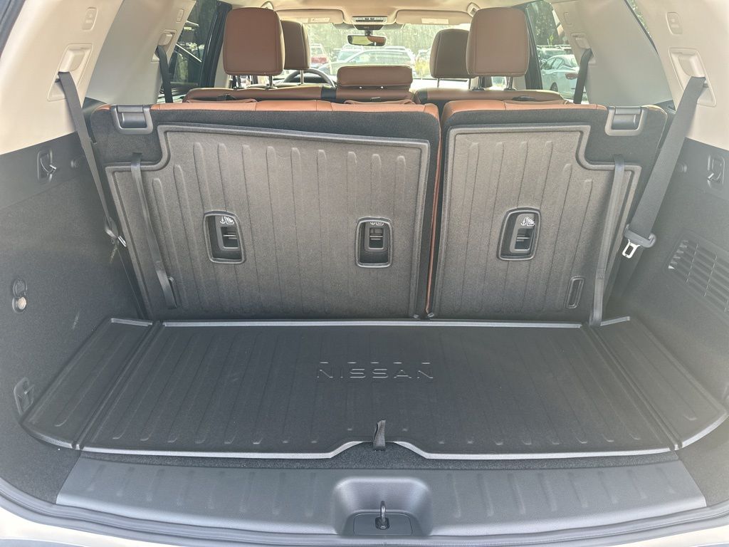 2025 Obsidian Green Pearl Nissan Pathfinder Platinum 4X4 SUV