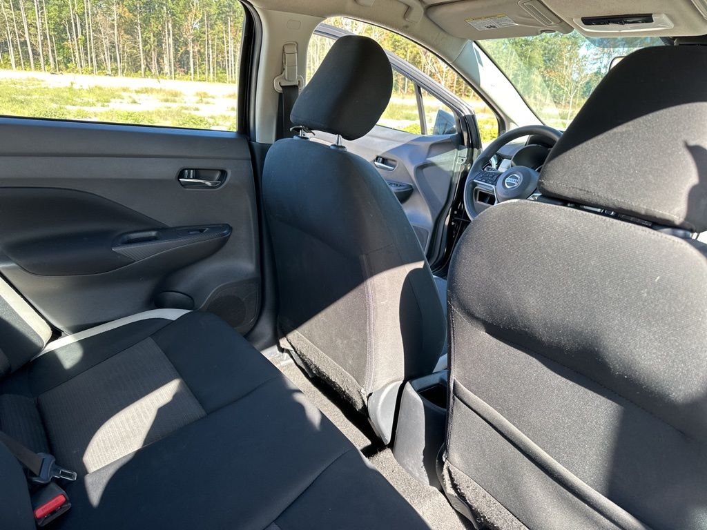 2021 Nissan Versa 1.6 SV 25