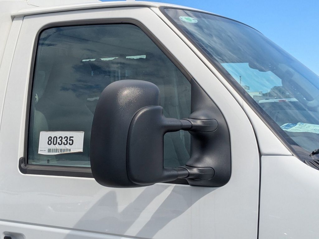 2026 Ford E-350 Cutaway 