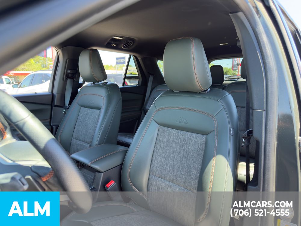 Used 2022 Green Ford Timberline image 11