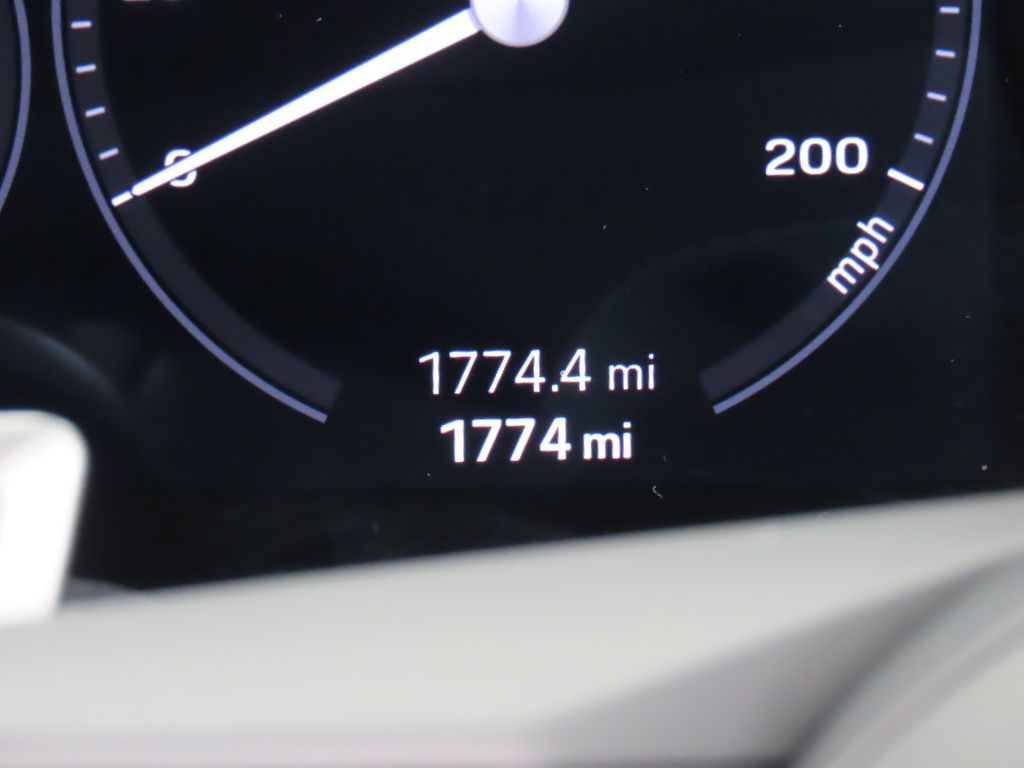 Thumbnail: 2024 Porsche 911 - 25