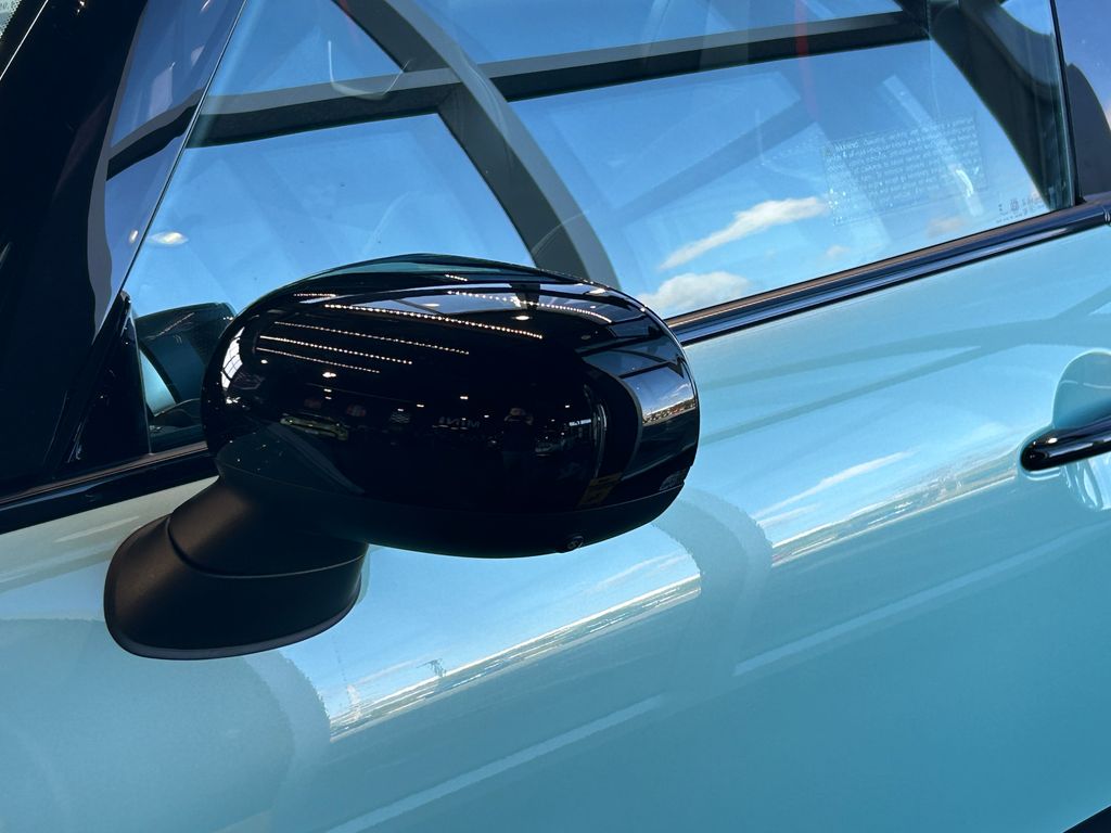 Thumbnail: 2026 MINI Cooper - 10