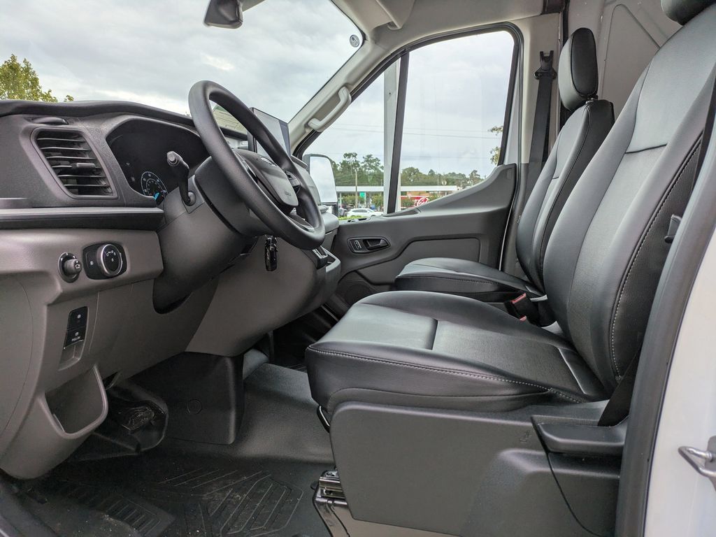 2025 Ford Transit-250 Cargo Van 