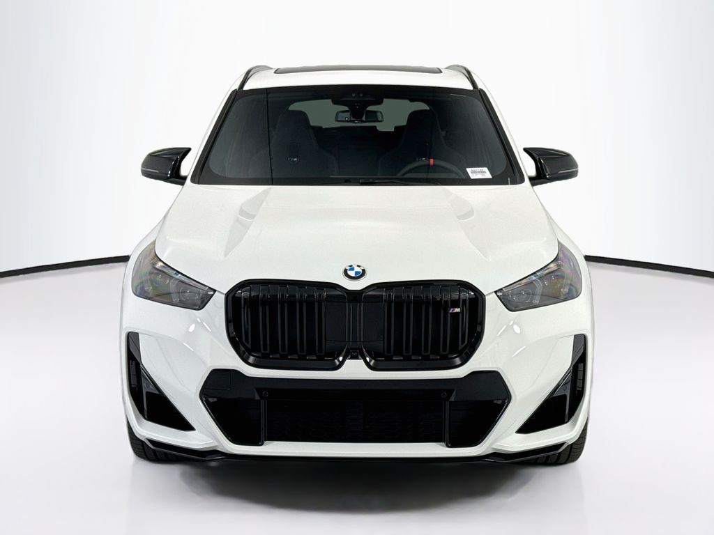 Thumbnail: 2027 BMW X1 - 2