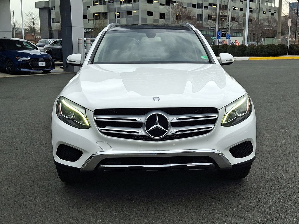 Thumbnail: 2017 Mercedes-Benz GLC - 2