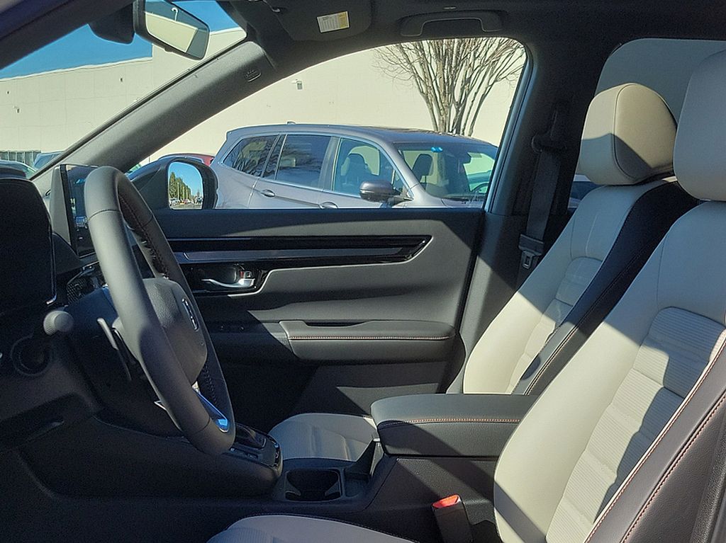 2025 Honda CR-V Sport Touring 7