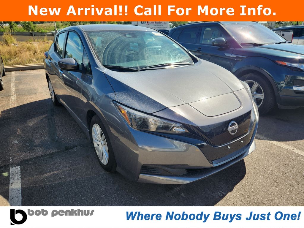 2025 Nissan Leaf S