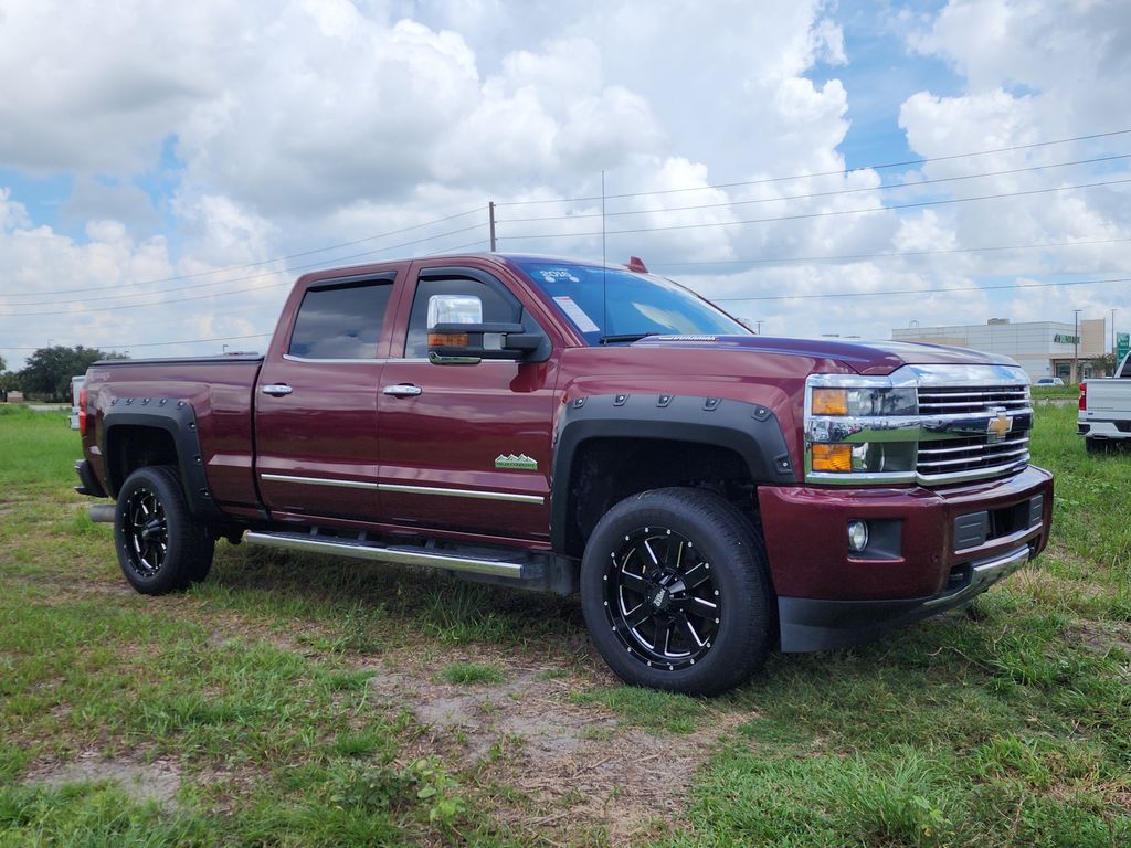 Butte Red Metallic 2016 Chevrolet Silverado 2500HD Pickup Truck Four-Wheel Drive 6-Speed Automatic