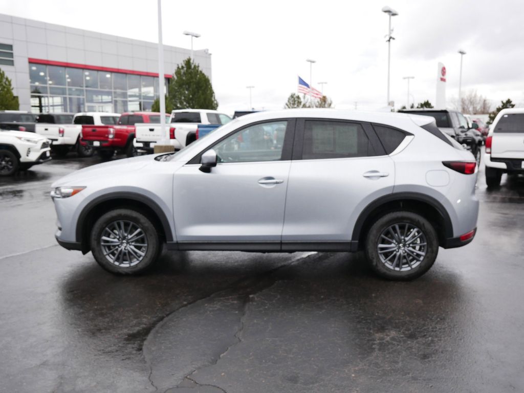 View vehicle photo 7