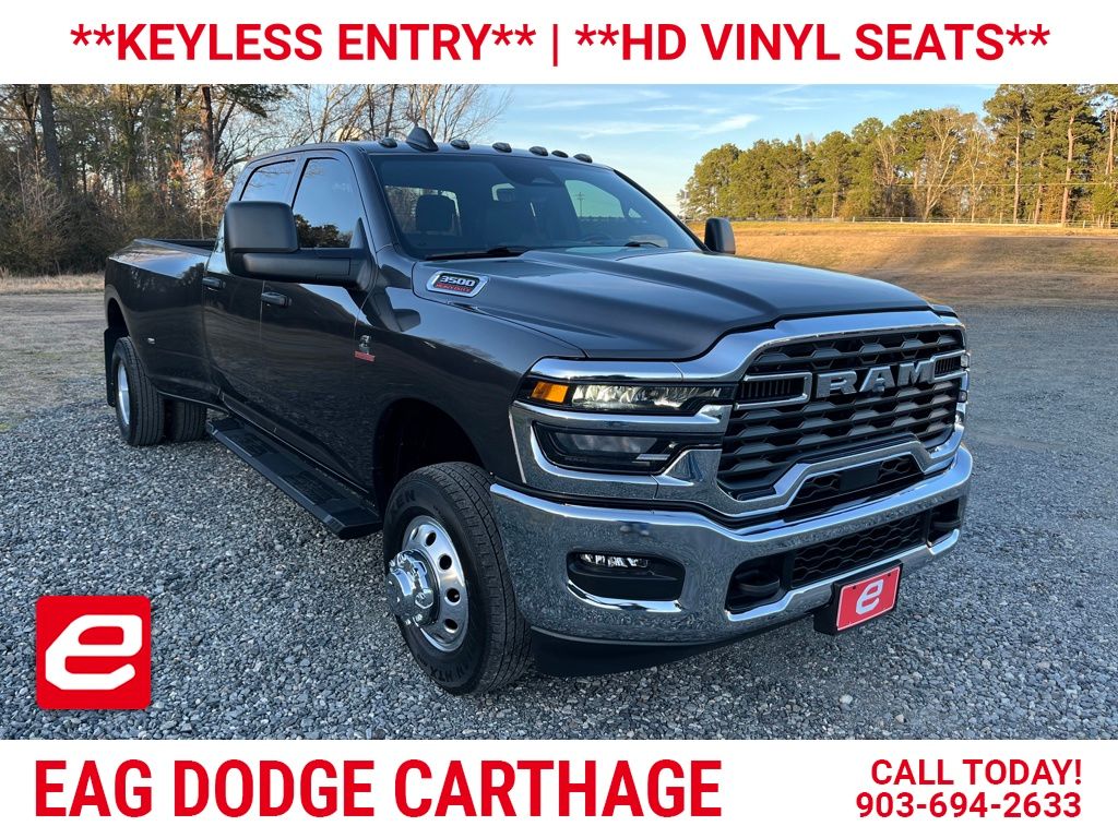 2025 RAM 3500 Tradesman Crew Cab LB DRW 4WD