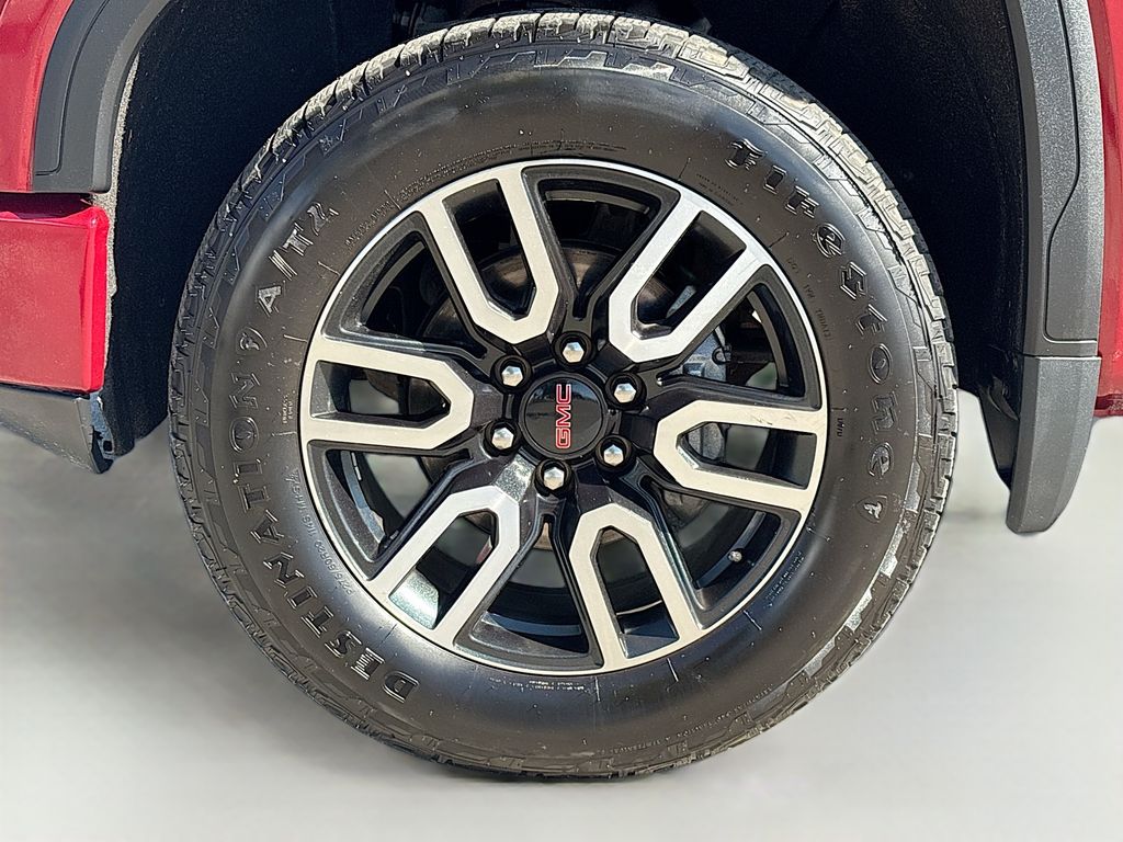 Used 2021 Red GMC AT4 image 31