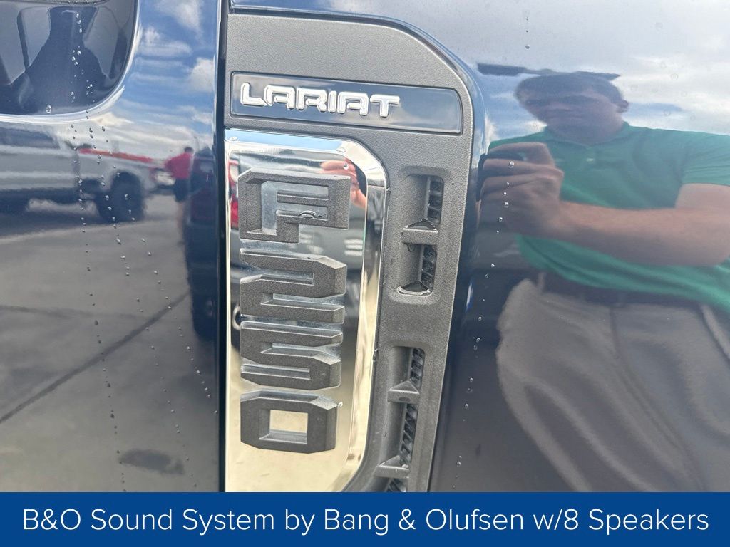 2024 Ford F-250 Super Duty LARIAT