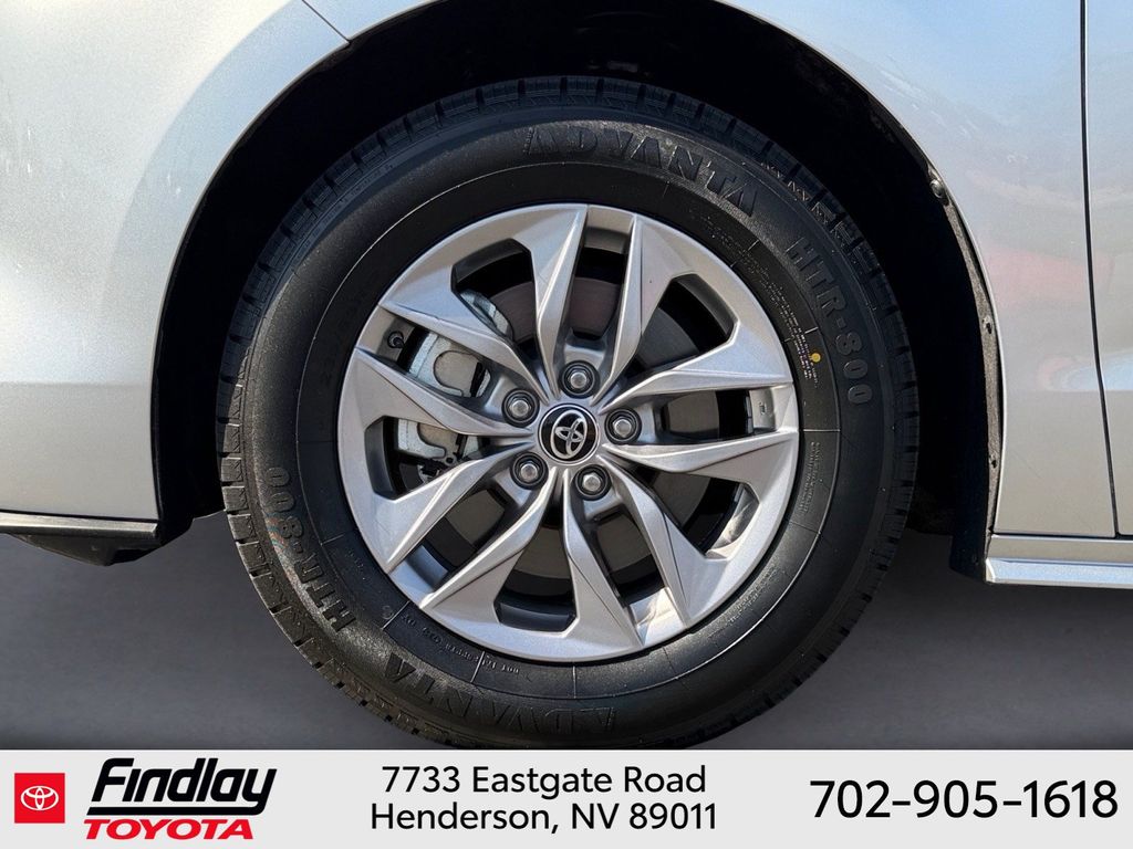 Used 2025 Toyota Sienna Van
