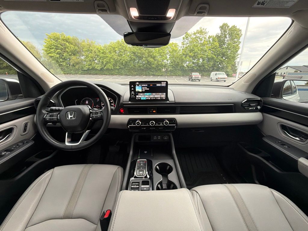 Thumbnail: 2024 Honda Pilot - 11
