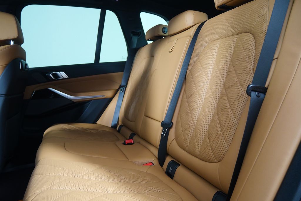 2026 BMW X5 xDrive40i 16
