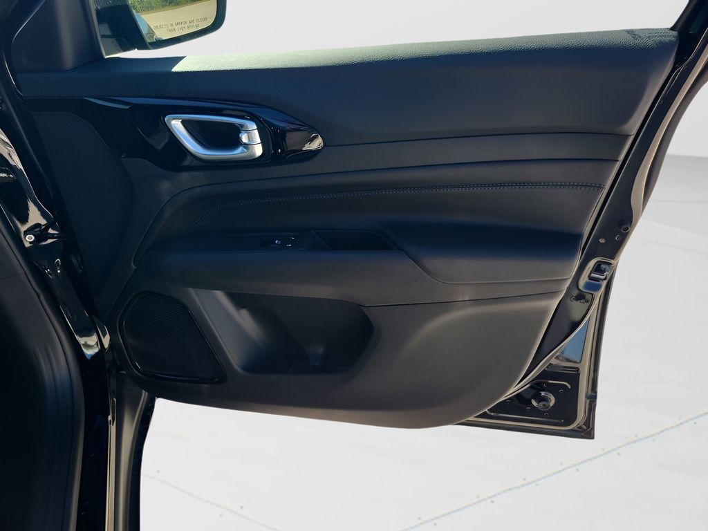 New 2026 Black Jeep Latitude image 44
