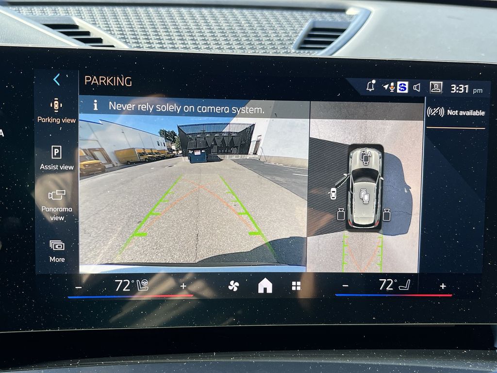 Thumbnail: 2026 BMW X1 - 17