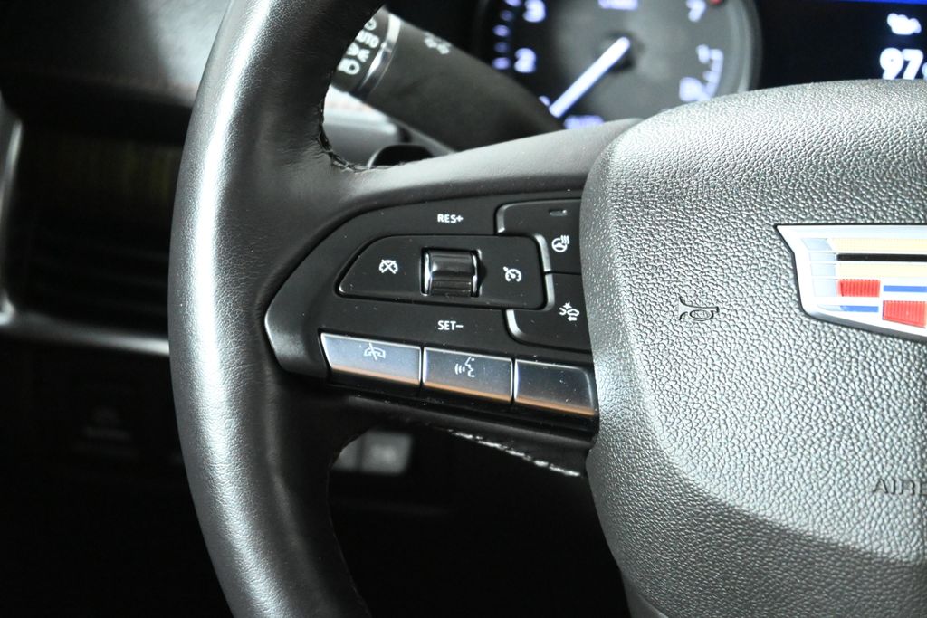 2022 Cadillac XT4 Premium Luxury 17
