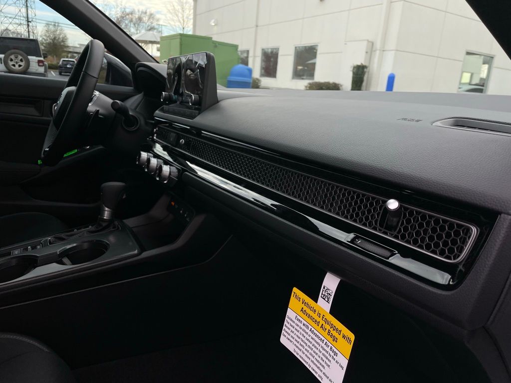 Thumbnail: 2026 Honda Civic - 32