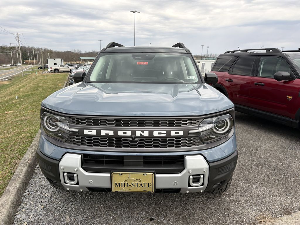 View vehicle photo 2
