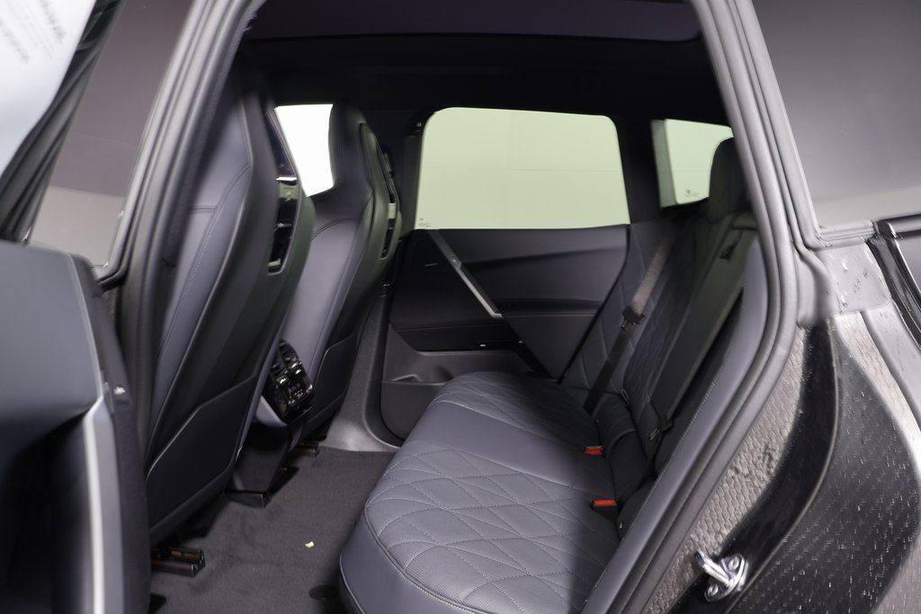 Thumbnail: 2026 BMW iX - 6