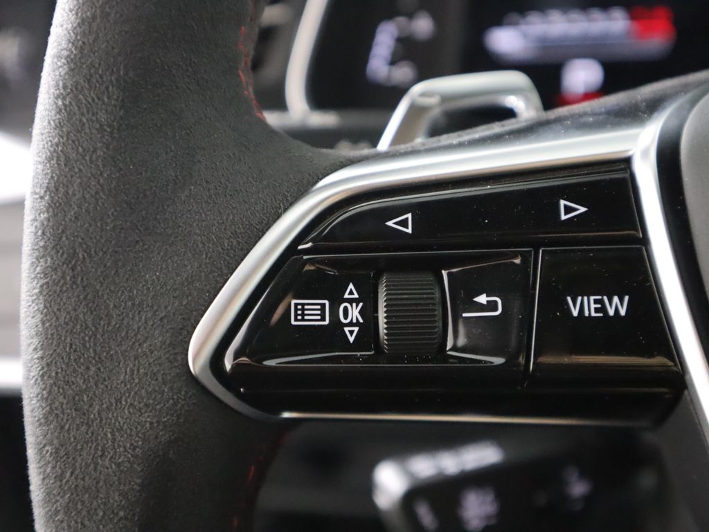 Thumbnail: 2026 Audi RS 7 - 12