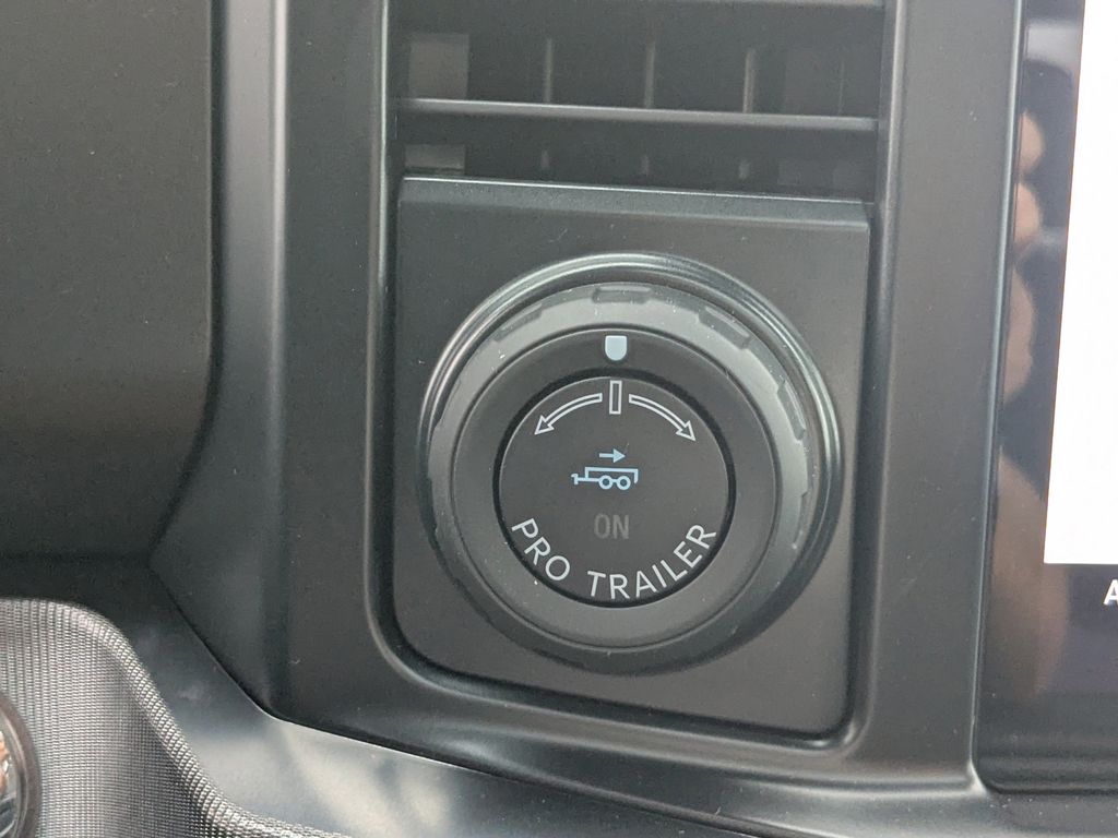 2025 Ford F-350 Super Duty Platinum