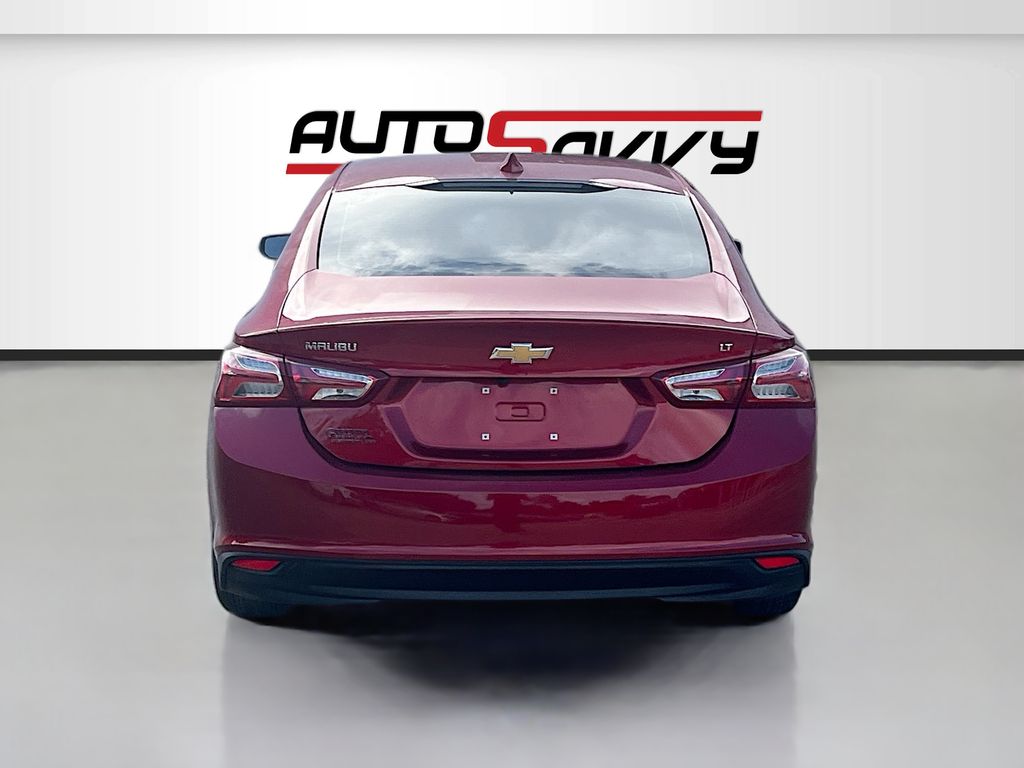 Used 2022 Red Chevrolet LT image 6