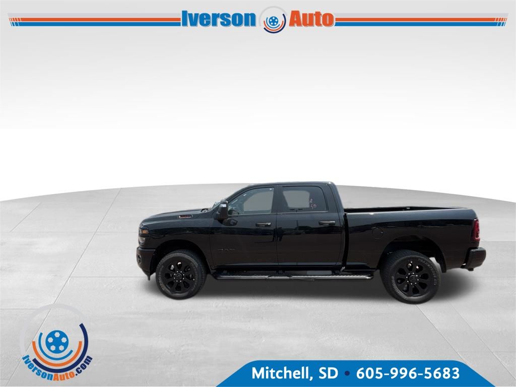 Diamond Black Crystal Pearlcoat 2025 RAM 2500 Pickup Truck Four-Wheel Drive 8-Speed Automatic
