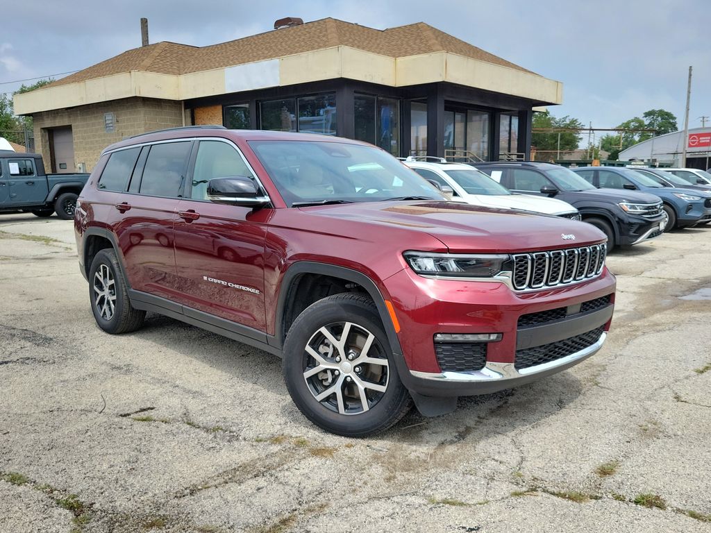 Velvet Red Pearlcoat 2025 Jeep Grand Cherokee L SUV / Crossover 4X2 8-Speed Automatic
