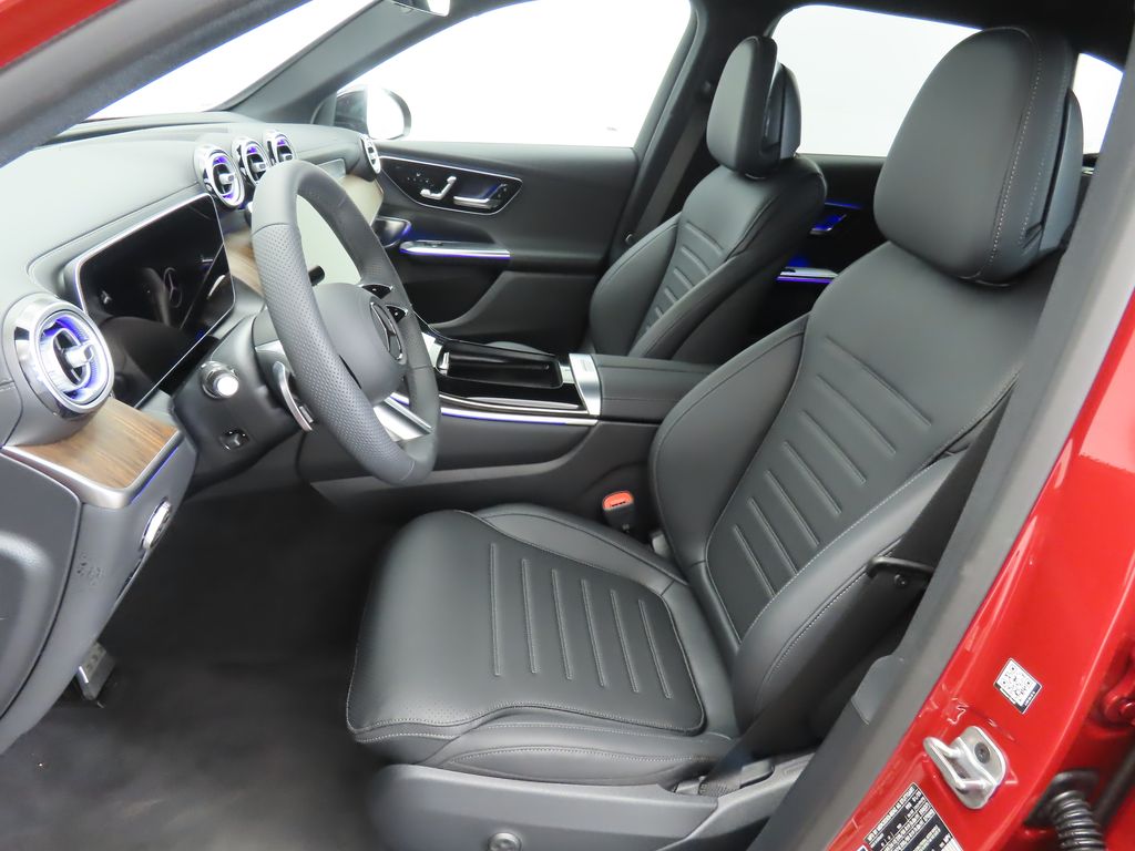 Thumbnail: 2025 Mercedes-Benz GLC - 19