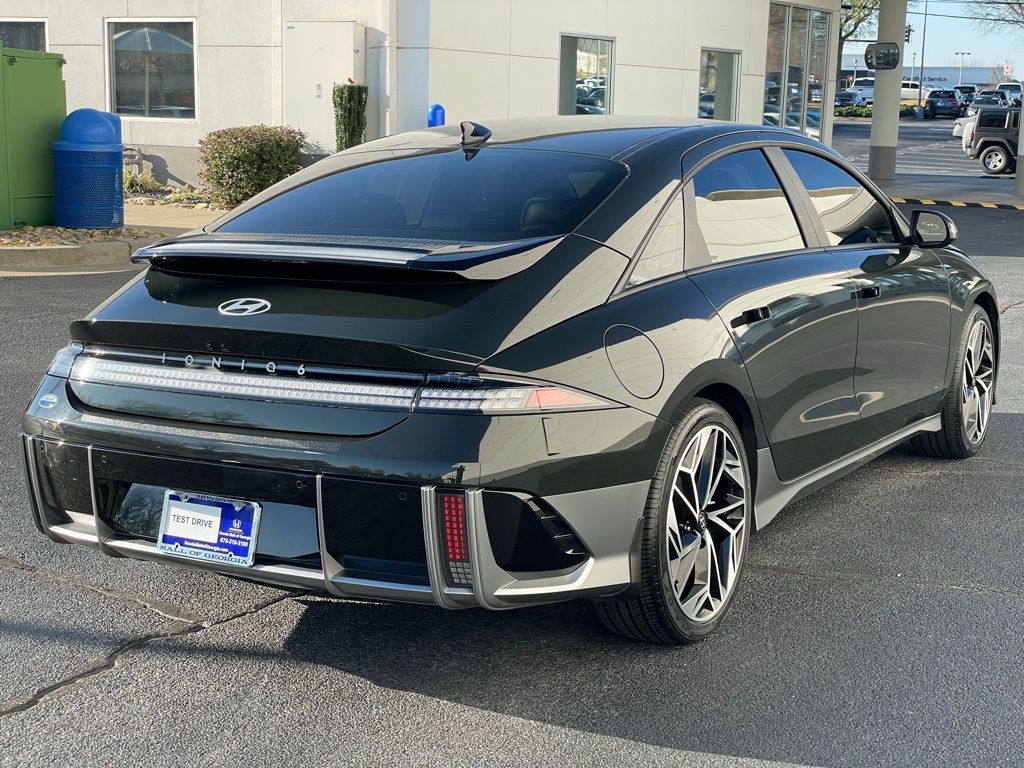 Thumbnail: 2023 Hyundai Ioniq 6 - 6
