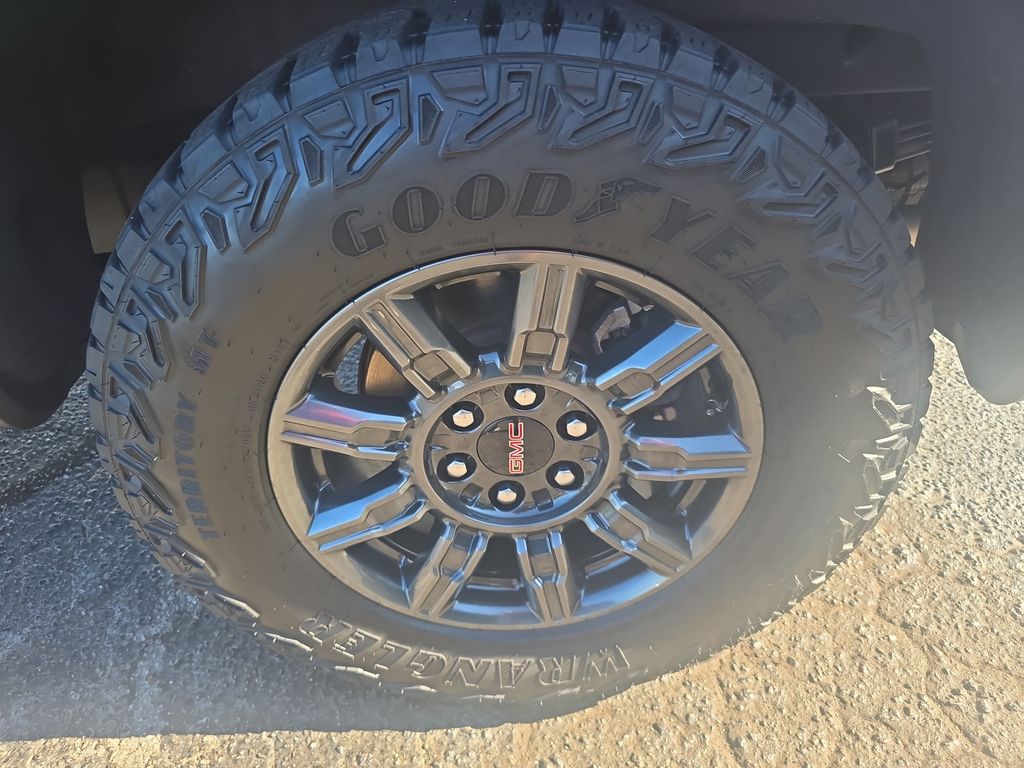 Used 2025 GMC Sierra 1500 Truck