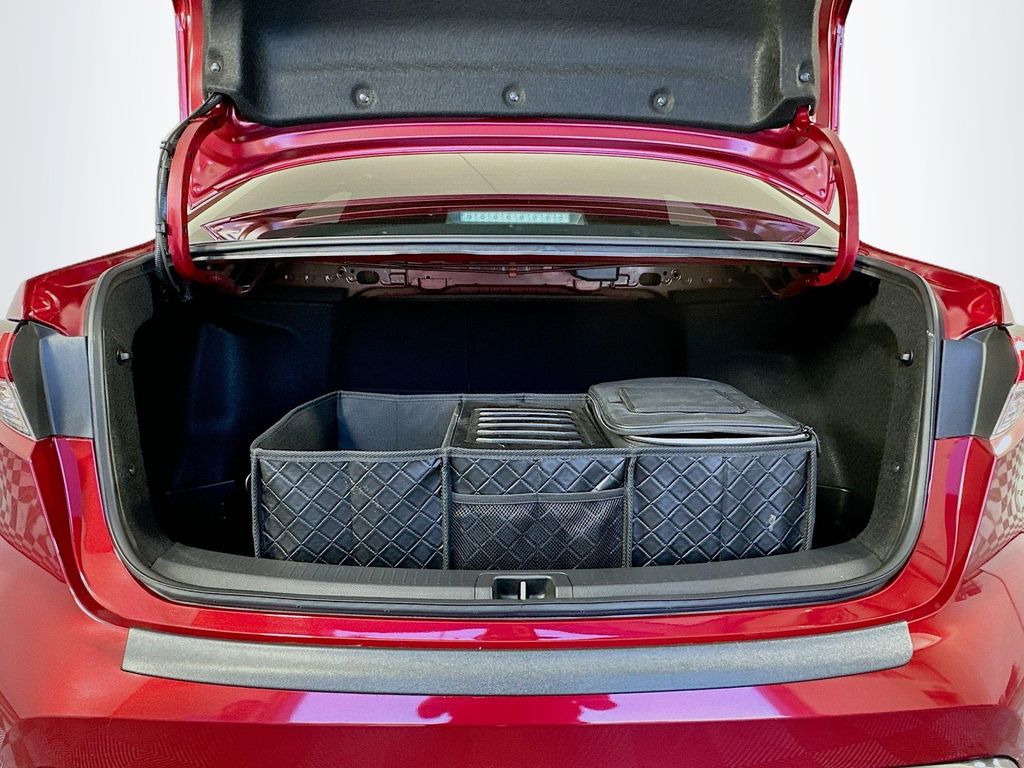 Thumbnail: 2024 Toyota Corolla - 24