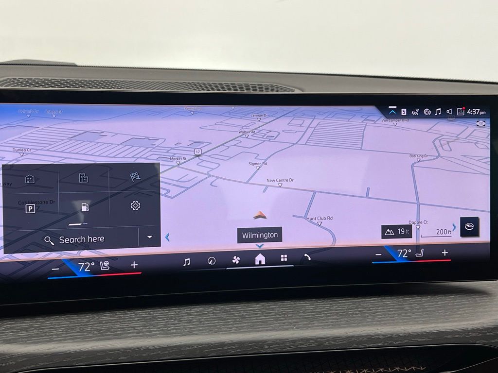 Thumbnail: 2026 BMW 3 Series - 13