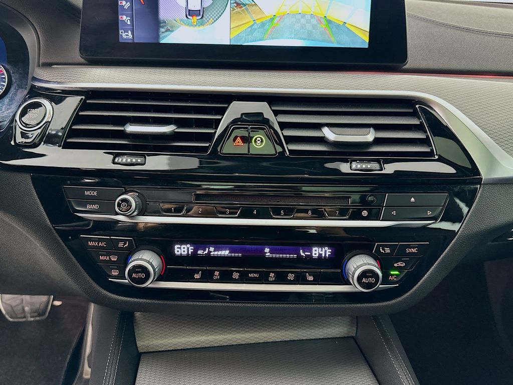 Thumbnail: 2018 BMW 6 Series - 16