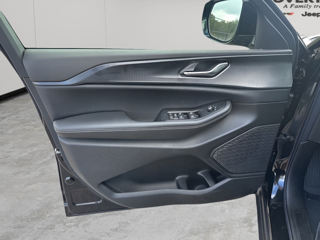 New Car 2025 Jeep Grand Cherokee  For Sale Under $50,000 In Austin, Texas