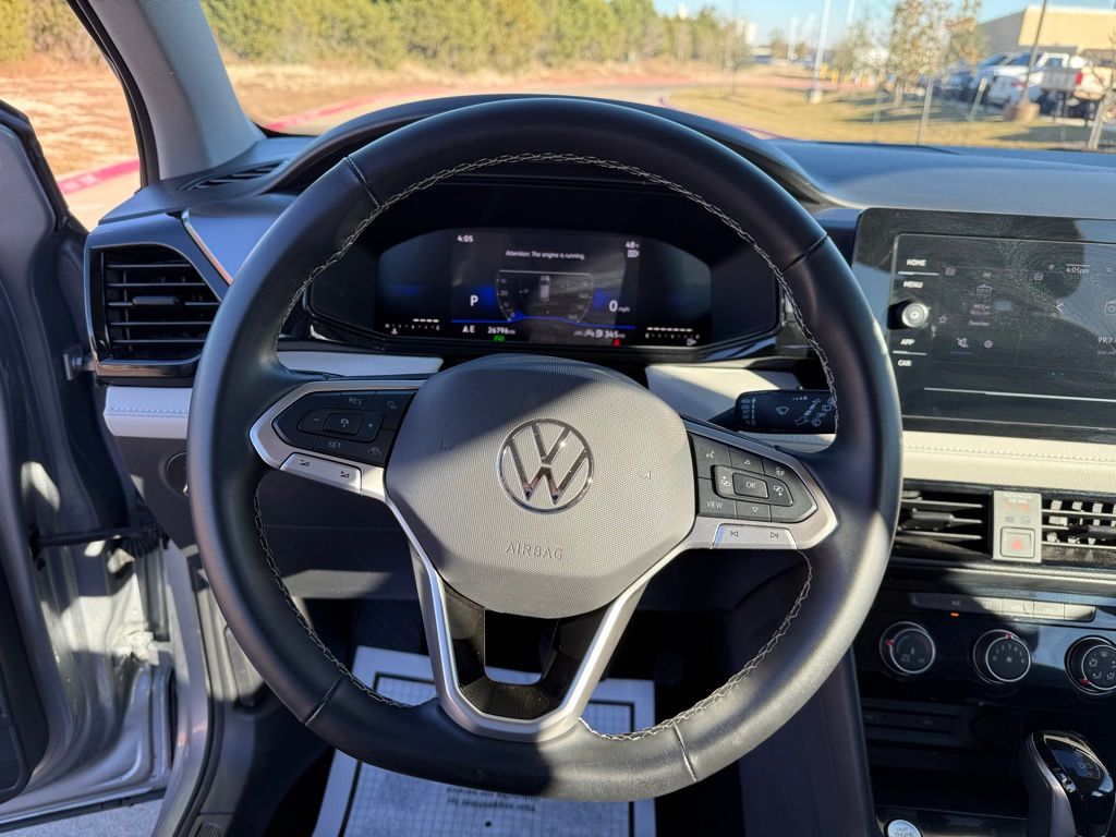 Thumbnail: 2025 Volkswagen Taos - 15