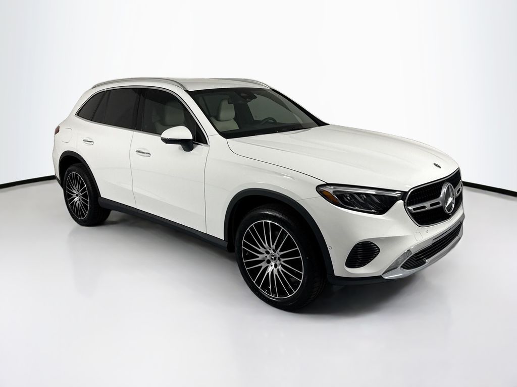 Thumbnail: 2026 Mercedes-Benz GLC - 3