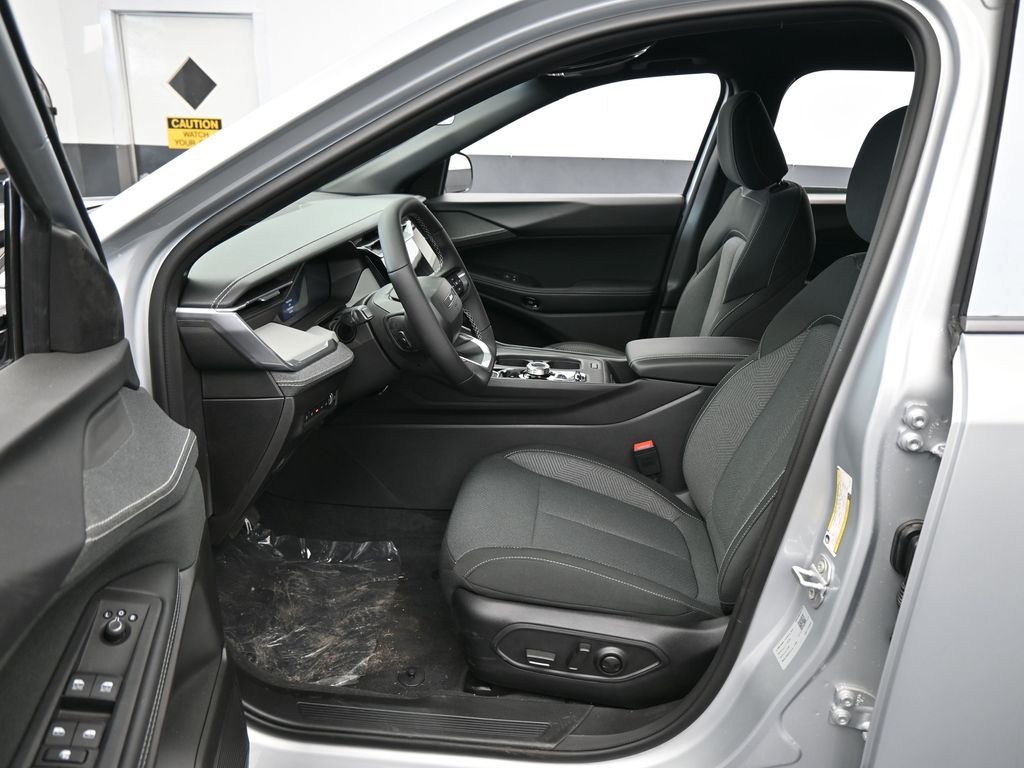 New 2026 silver zynith clearcoat Jeep Laredo image 11