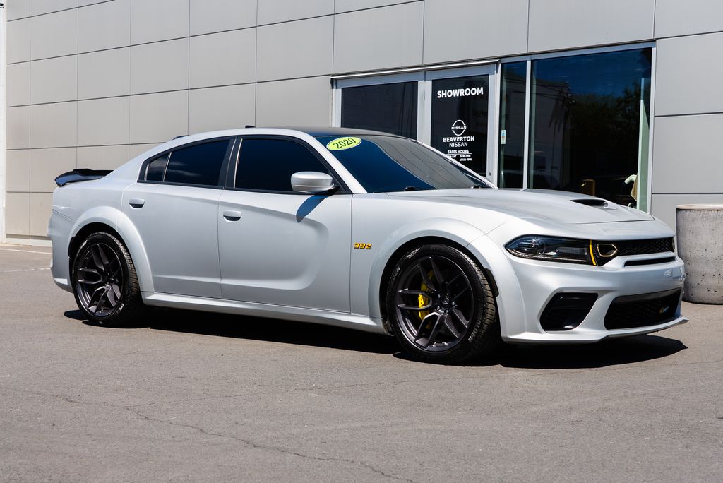 Triple Nickel Clearcoat 2020 Dodge Charger Sedan Rear-Wheel Drive 8-Speed Automatic