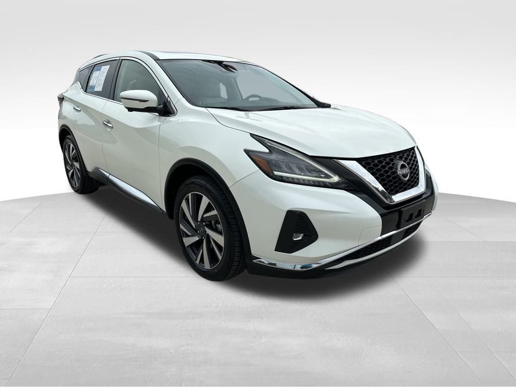 2023 Pearl White Tricoat Nissan Murano SL FWD SUV