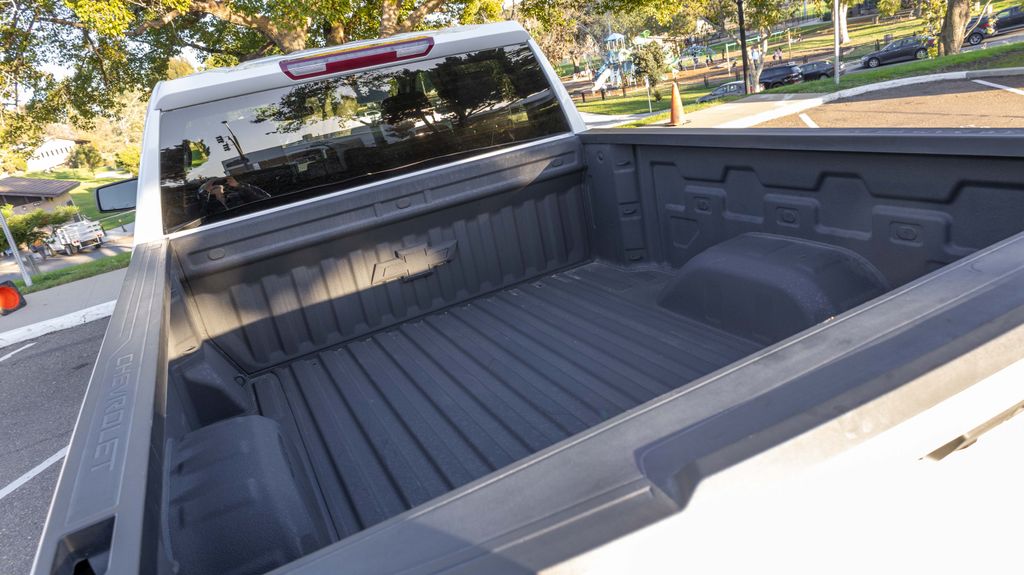 Used 2025 Chevrolet Silverado 1500 WT 4D Crew Cab