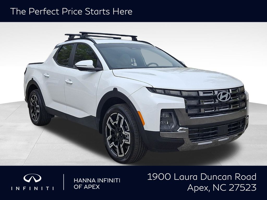 Atlas White 2025 Hyundai Santa Cruz Pickup Truck All-Wheel Drive Automatic