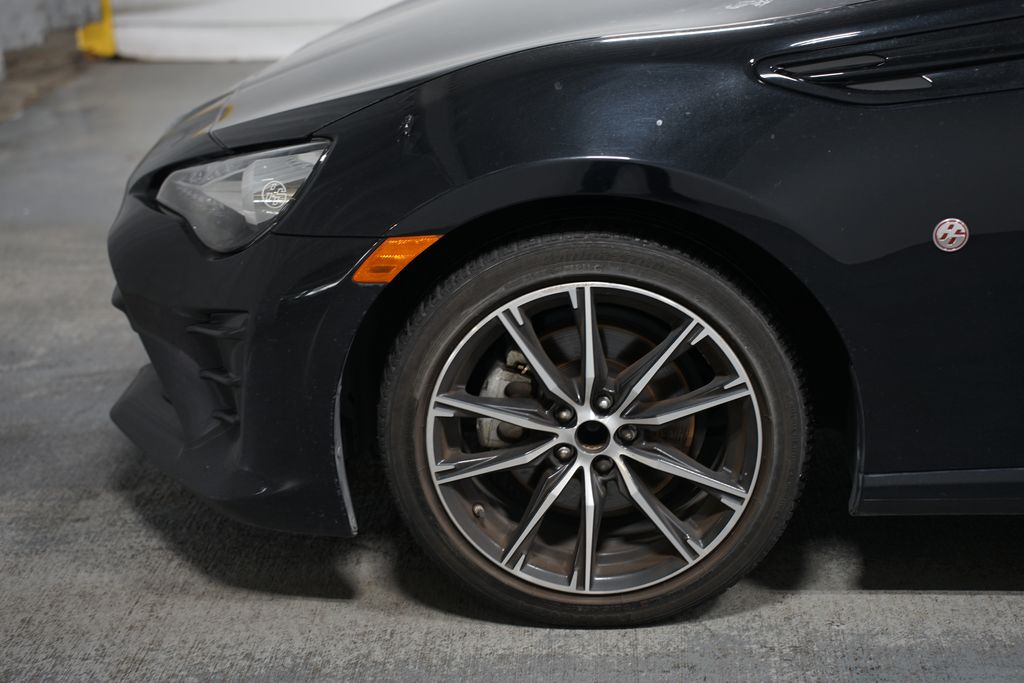 2017 Toyota 86  5