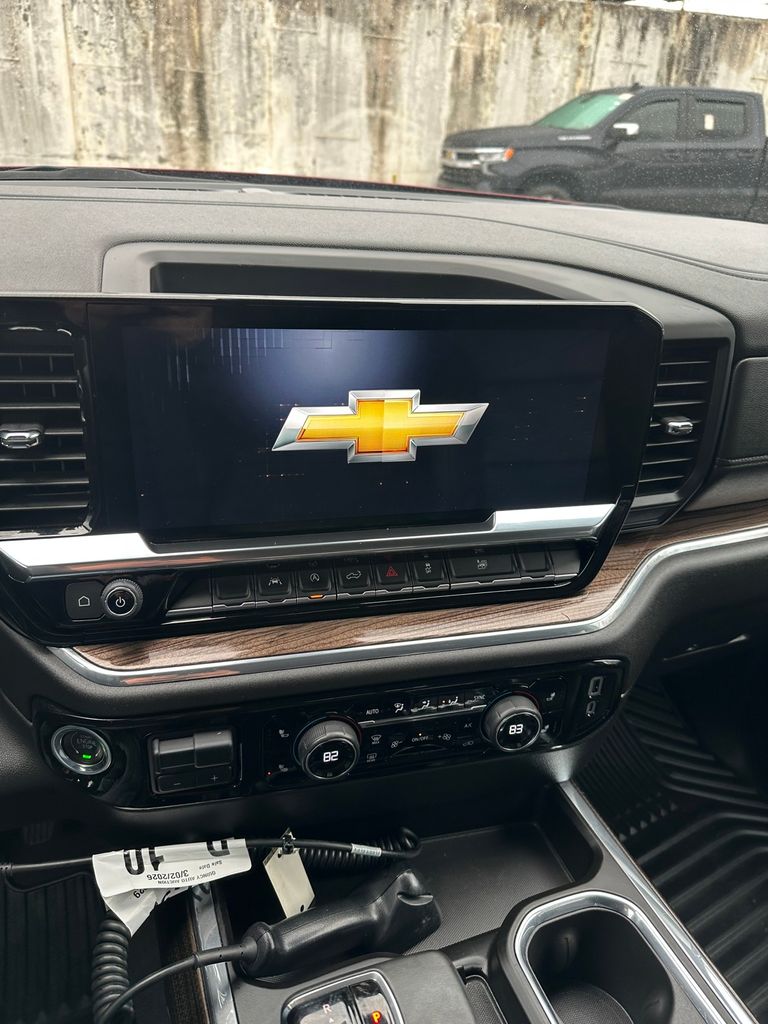 used 2024 Chevrolet Silverado 1500 car, priced at $43,985